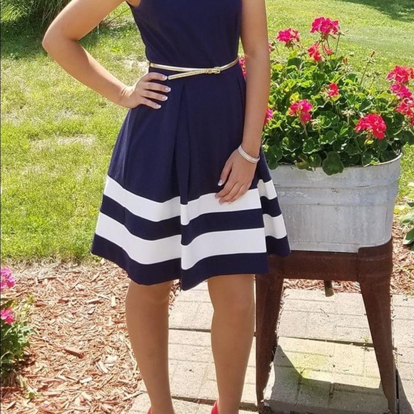 CALVIN KLEIN: Navy blue sleeveless dress with white stripes Size 4 - Picture 11 of 11